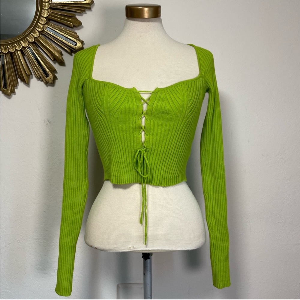 Urban Outfitters Green Crop Long Sleeve - Picture 3 of 5